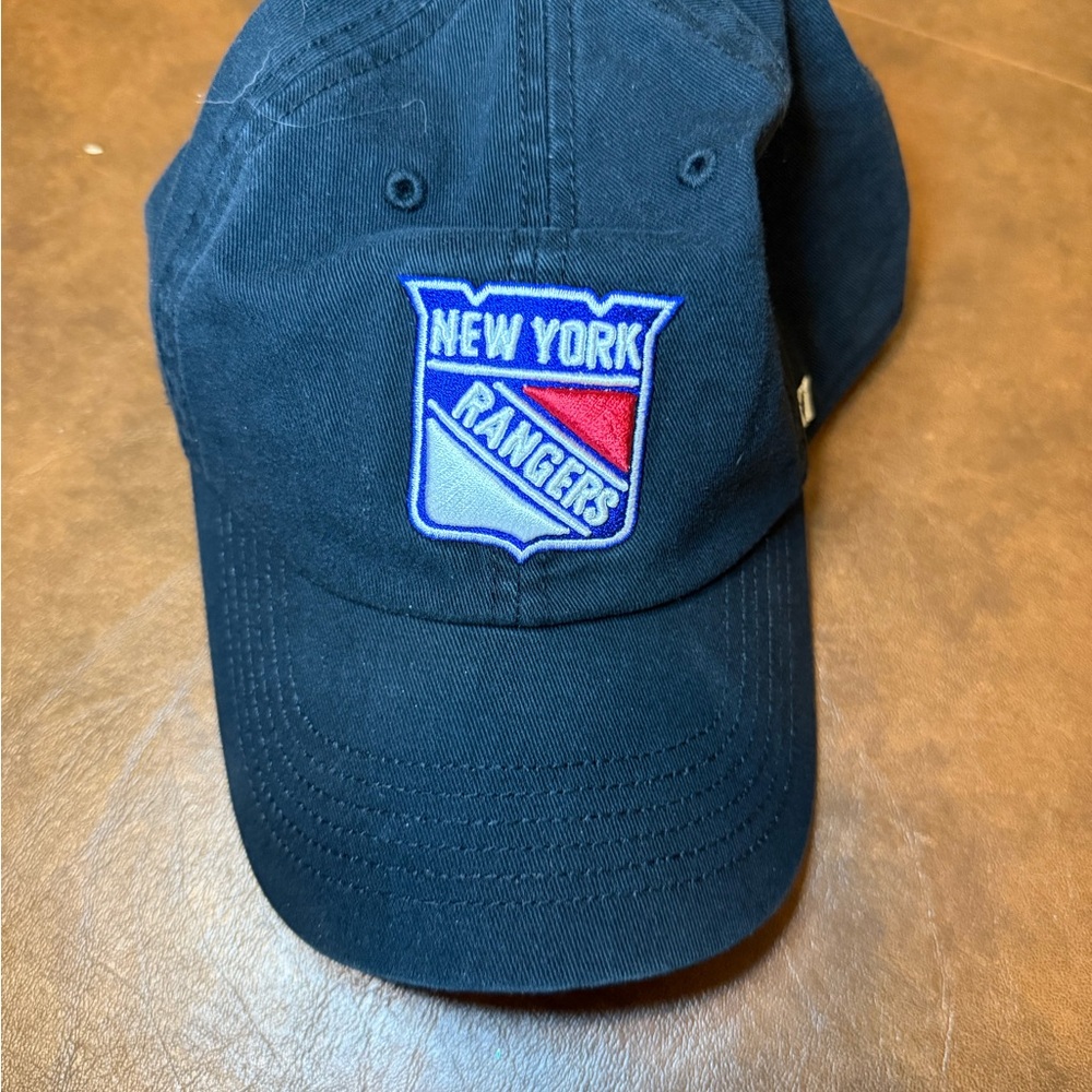 New York Rangers ‘47 Brand Black Cap